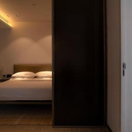 Rock Platinum Sea View Hotel Sanya Exteriör bild