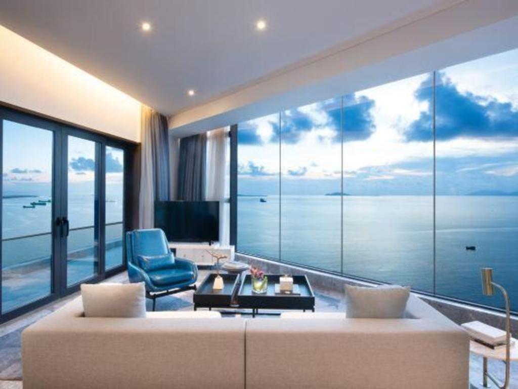 Rock Platinum Sea View Hotel Sanya Exteriör bild