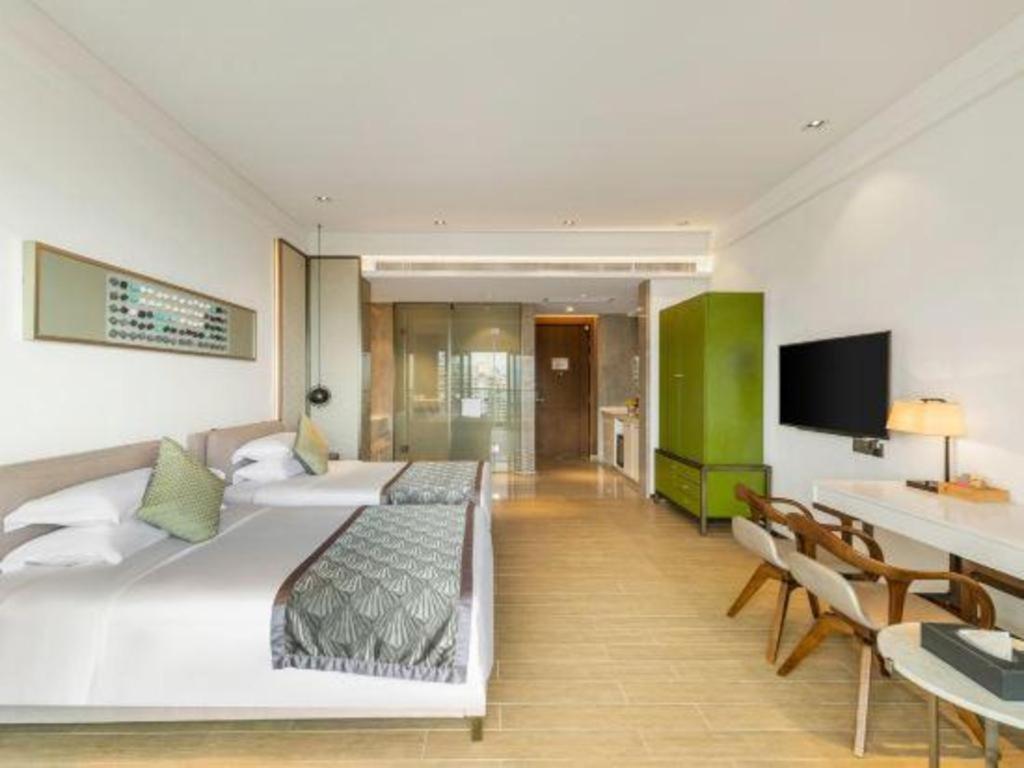 Rock Platinum Sea View Hotel Sanya Exteriör bild