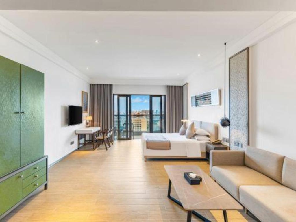 Rock Platinum Sea View Hotel Sanya Exteriör bild