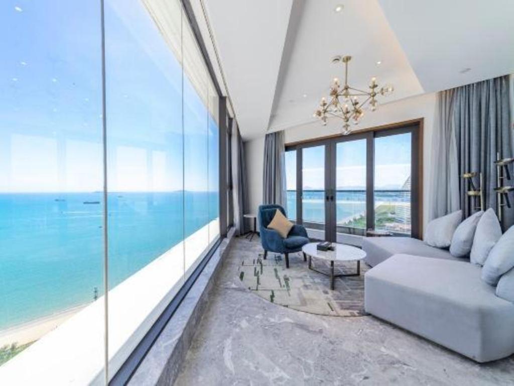 Rock Platinum Sea View Hotel Sanya Exteriör bild